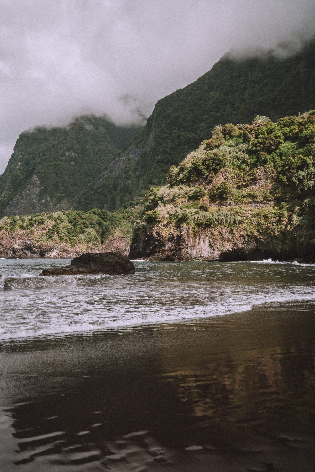 madeira-cherrielynn-02436 madeira-cherrielynn-02436